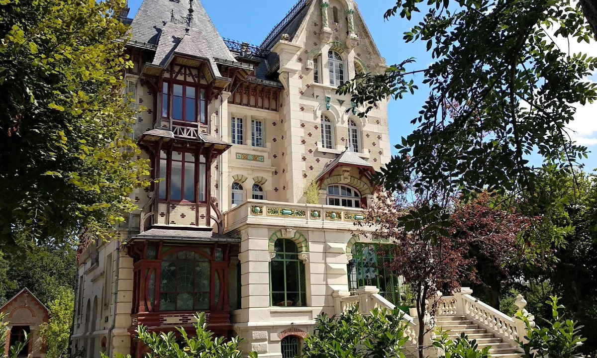 Sainte-Catherine-de-Fierbois House | Villa Alecya