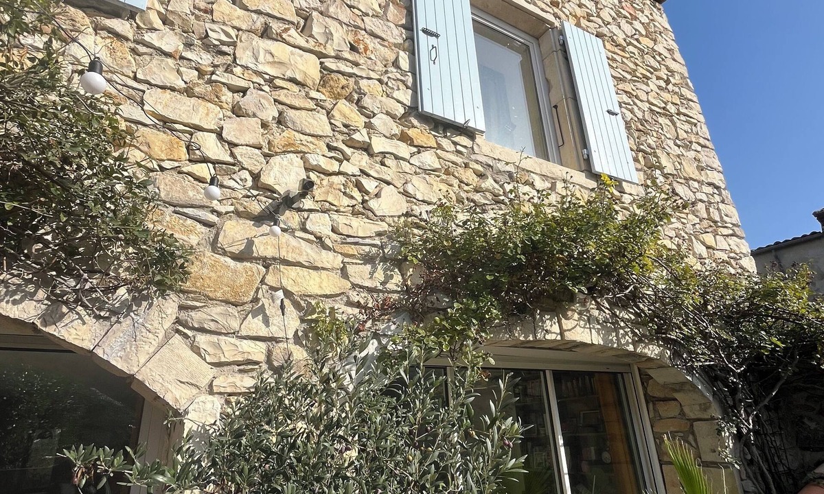 Saint-Marcel-les-Sauzet Villa | Villa 220 m2, swimming pool and jacuzzi