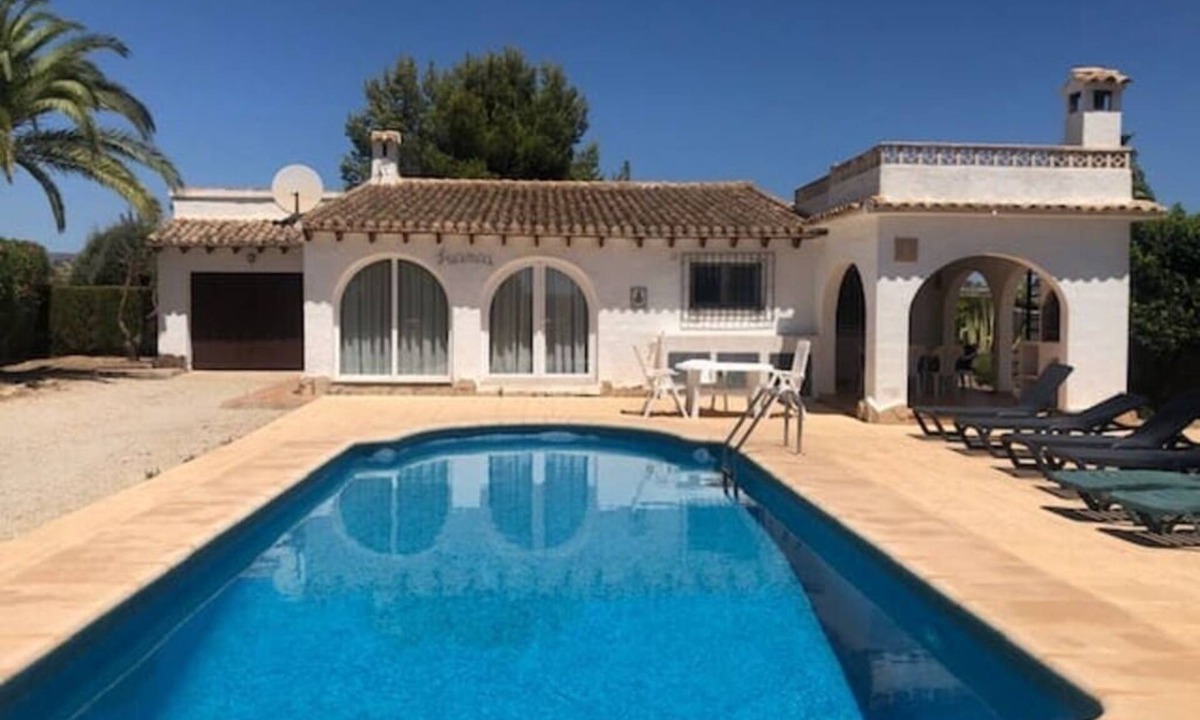 El Tesoro Ski Chalet | Villa 3 bedrooms | 6 guests | private pool