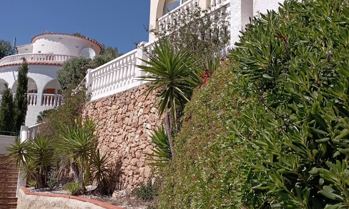 Alcossebre Ski Chalet | Villa 3 Bedrooms and 3 full bathrooms, private pool, garden and ocean views.