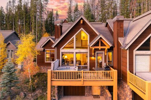 Winter Park House | Villa 308 Next To WP Resort I Private Hot Tub I Great Views I Activity Program