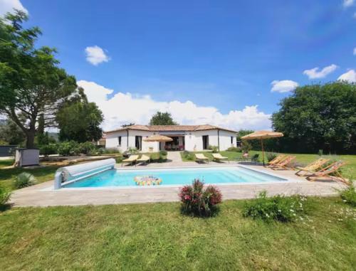 Vallon-Pont-d'Arc Villa | Villa 5 étoiles, piscine chauffée, 9p, 4ch, Casa SISTA