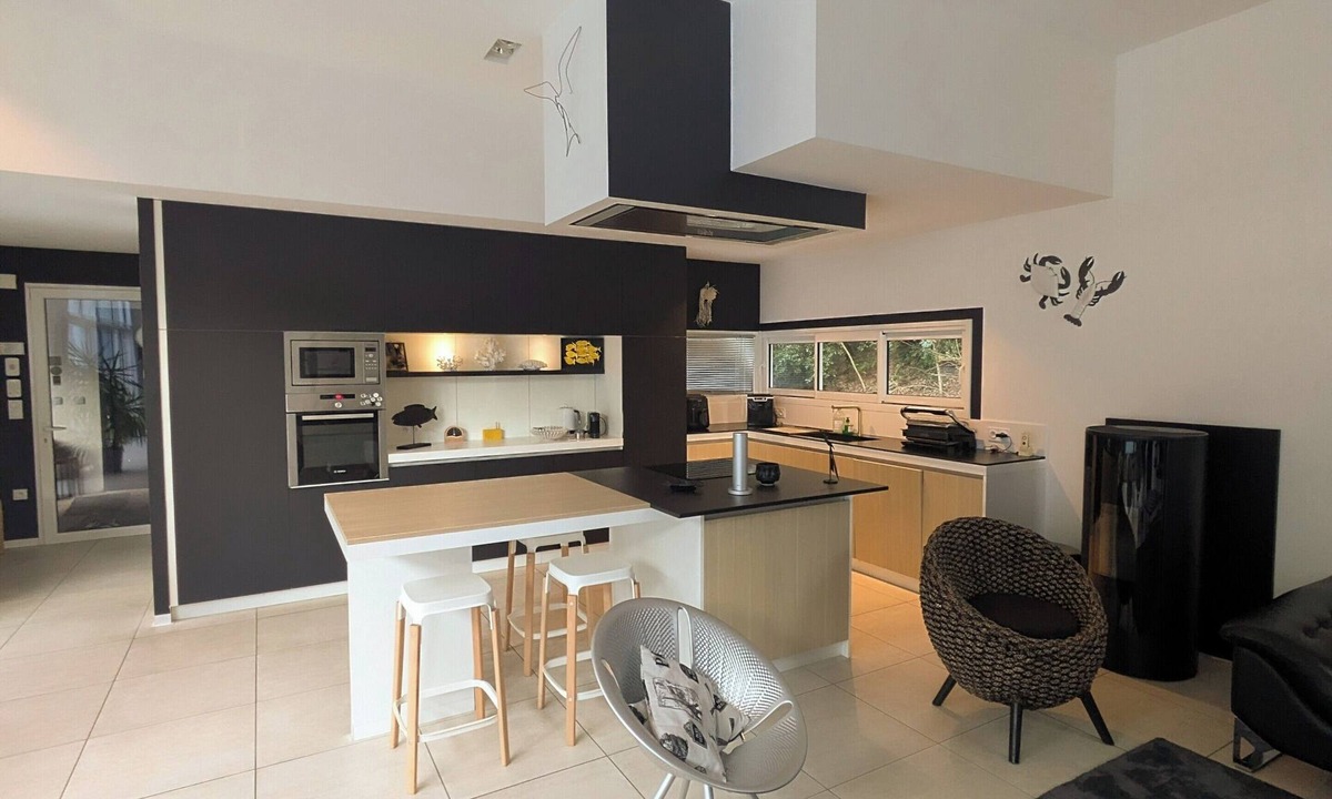 Longeville-sur-Mer Villa | Villa 5* en bord de mer avec piscine chauffée