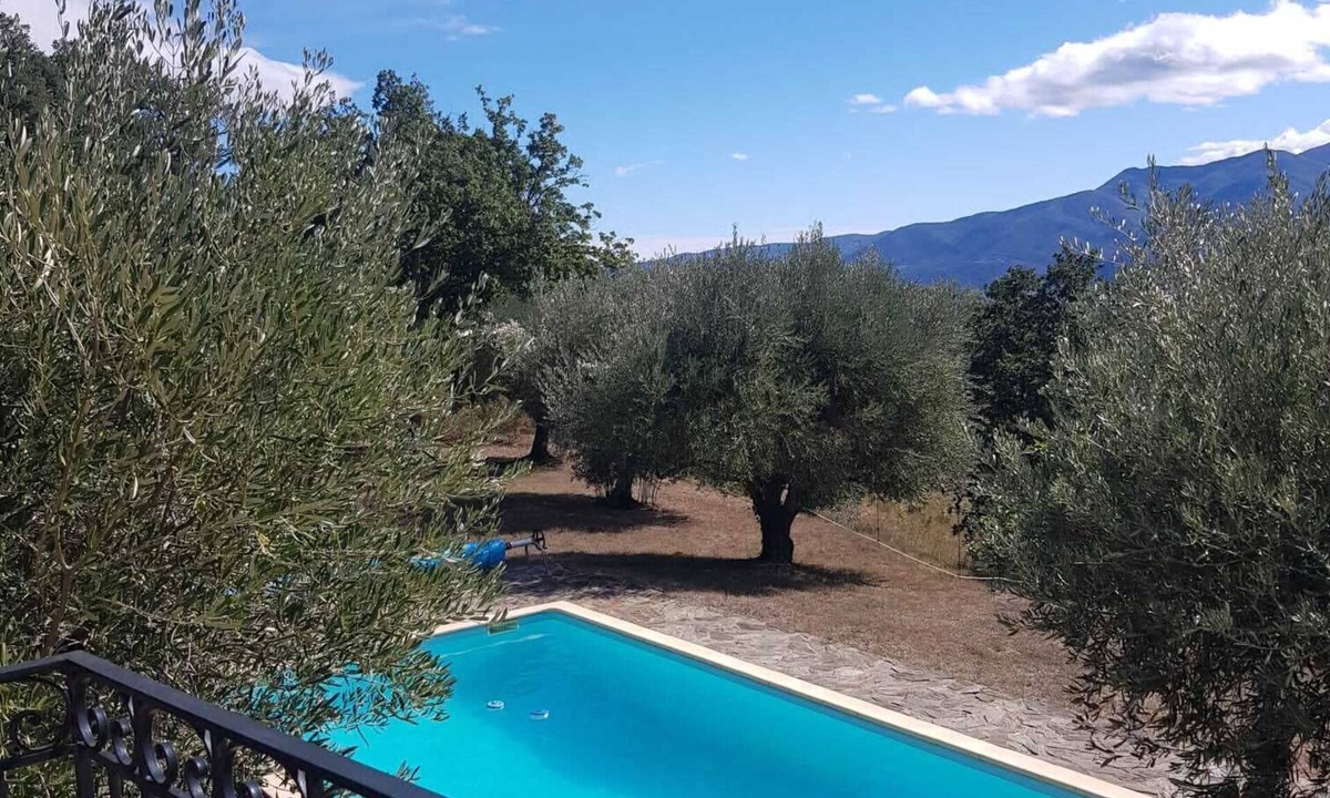 Oms Villa | Villa 6 Personnes Avec Piscine Cadre Exceptionnel Dans la Montagne