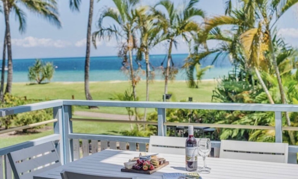 Brisbane Waterfront Villa | VILLA 8 TANGALOOMA DELUXE