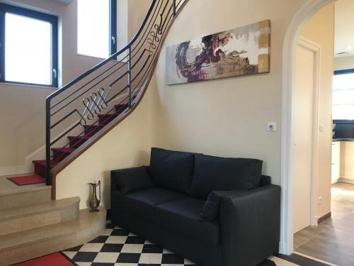 Ay House | VILLA 87 - AY CHAMPAGNE