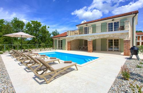 Rasopasno Villa | Villa Adria