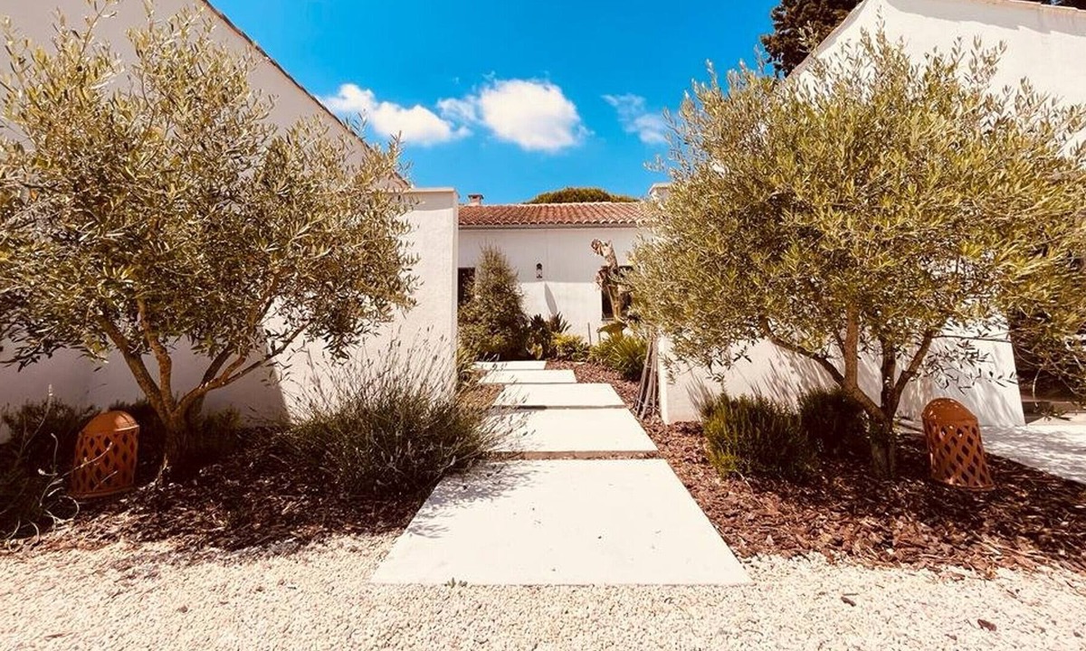 Saint-Laurent-d'Aigouze Other | Villa AIGUES MORTES, 3 bedrooms, 6 persons