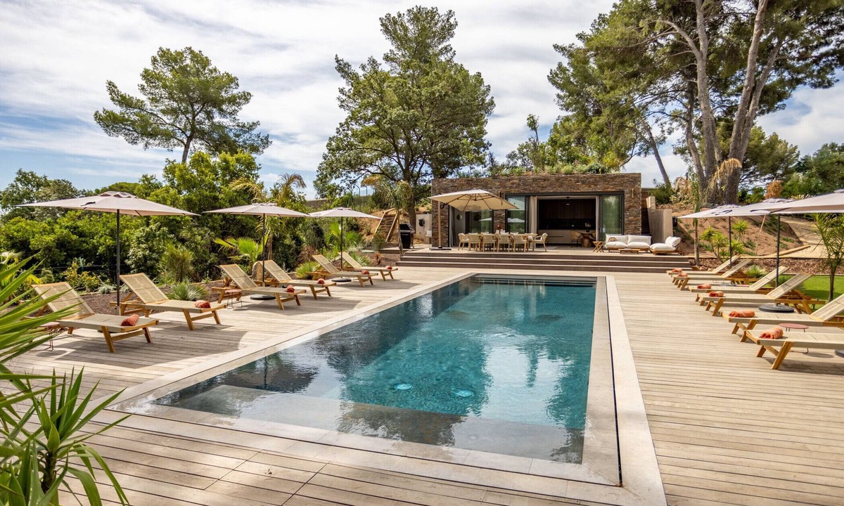 Hyeres Villa | VILLA ALMANARRA