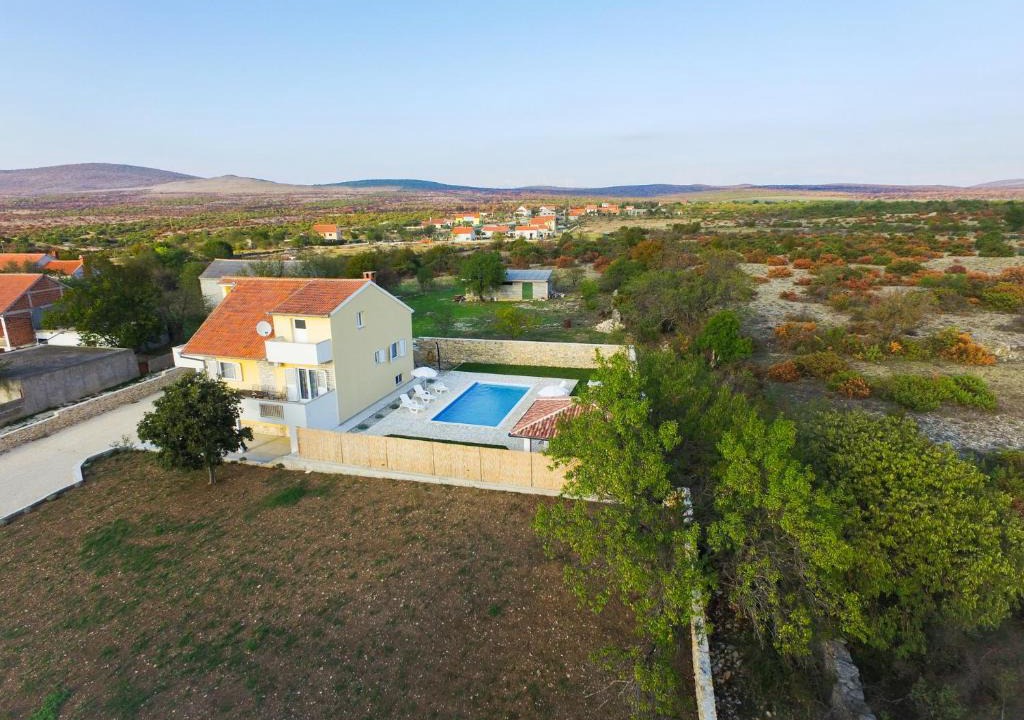 Benkovac Villa | Villa Almond