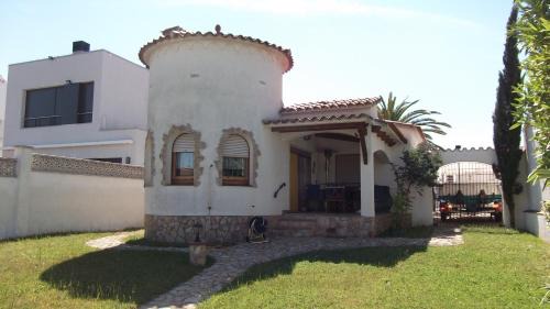 Empuriabrava House | VILLA amb JARDÍ i AMARRE