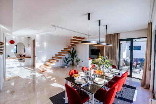 Debeljak Villa | Villa AMore by Feel Croatia