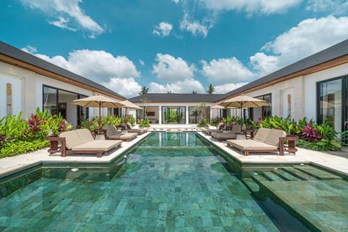 Lodtunduh Villa | Villa Anarya - 6BR Ubud Pool Villa, Spa, Panoramic Views!
