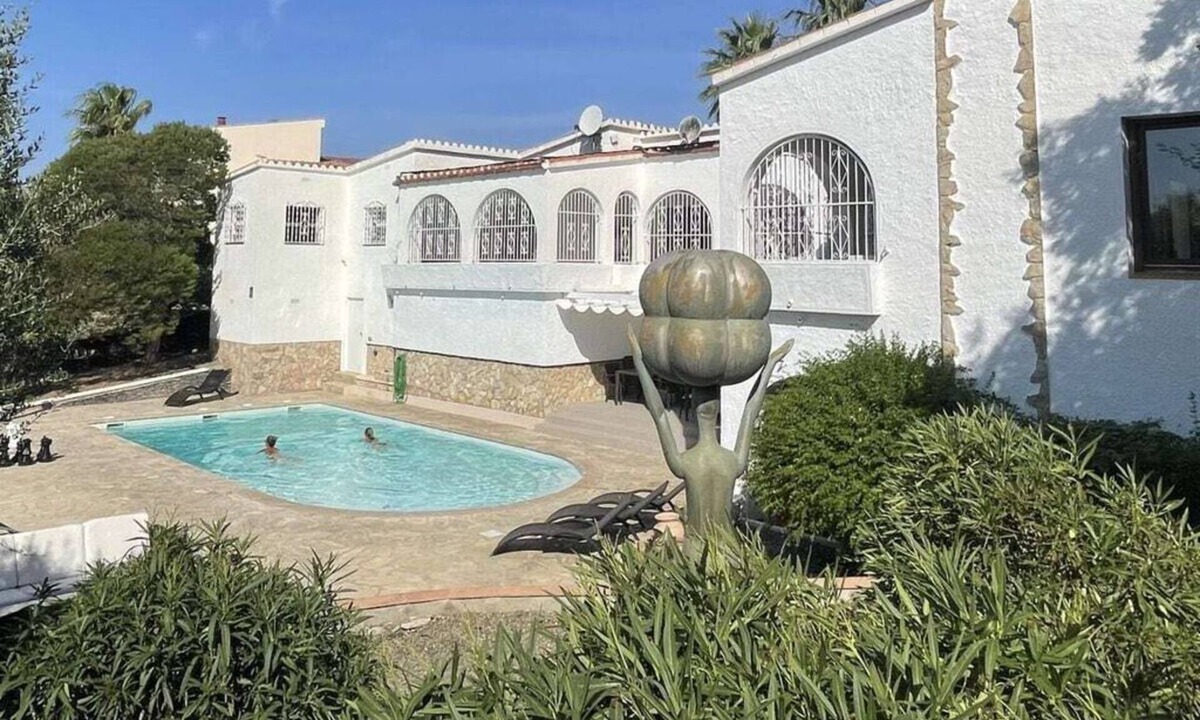 El Mas Fumats Villa | Villa Andaluz ~ Roses Mas Fumats