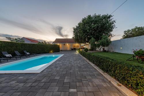 Skabrnja Villa | Villa Andu ZadarVillas