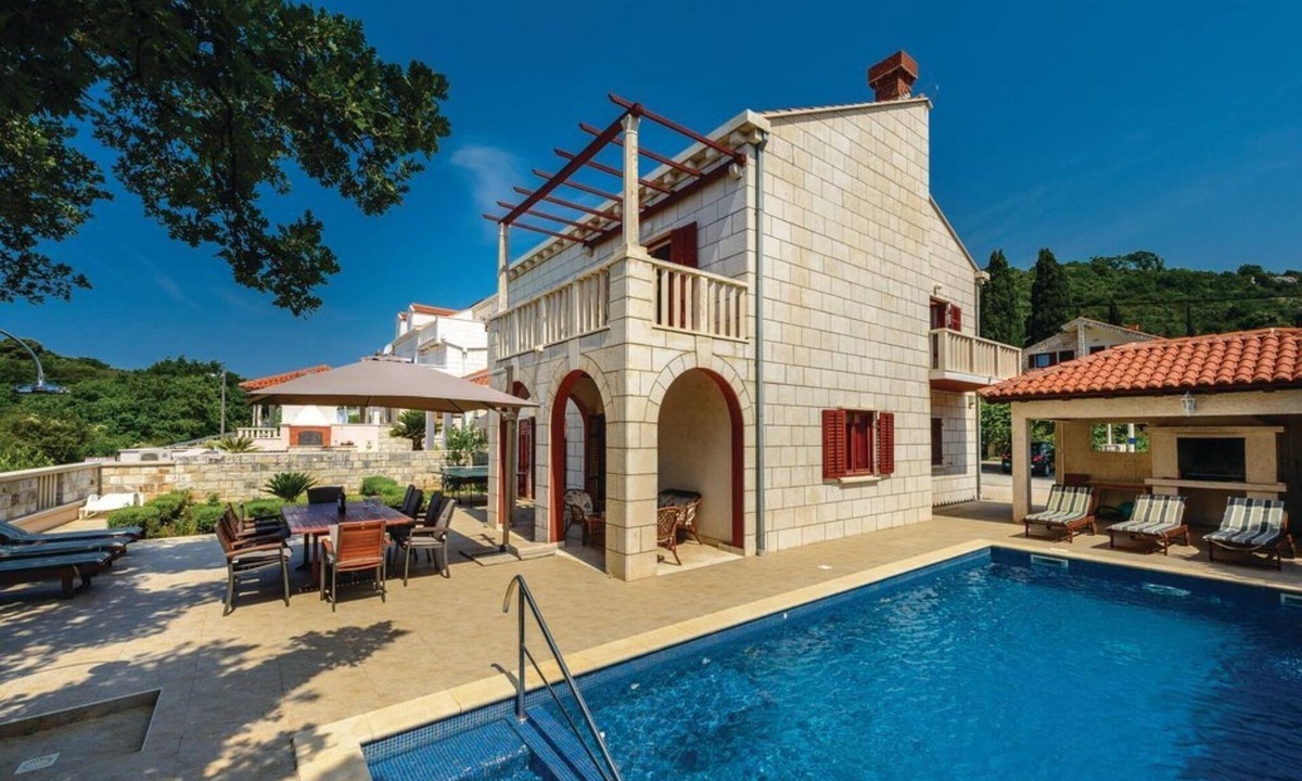 Dubrovnik Villa | Villa Anka - Five-Bedroom Villa with Terrace and Swimming Pool