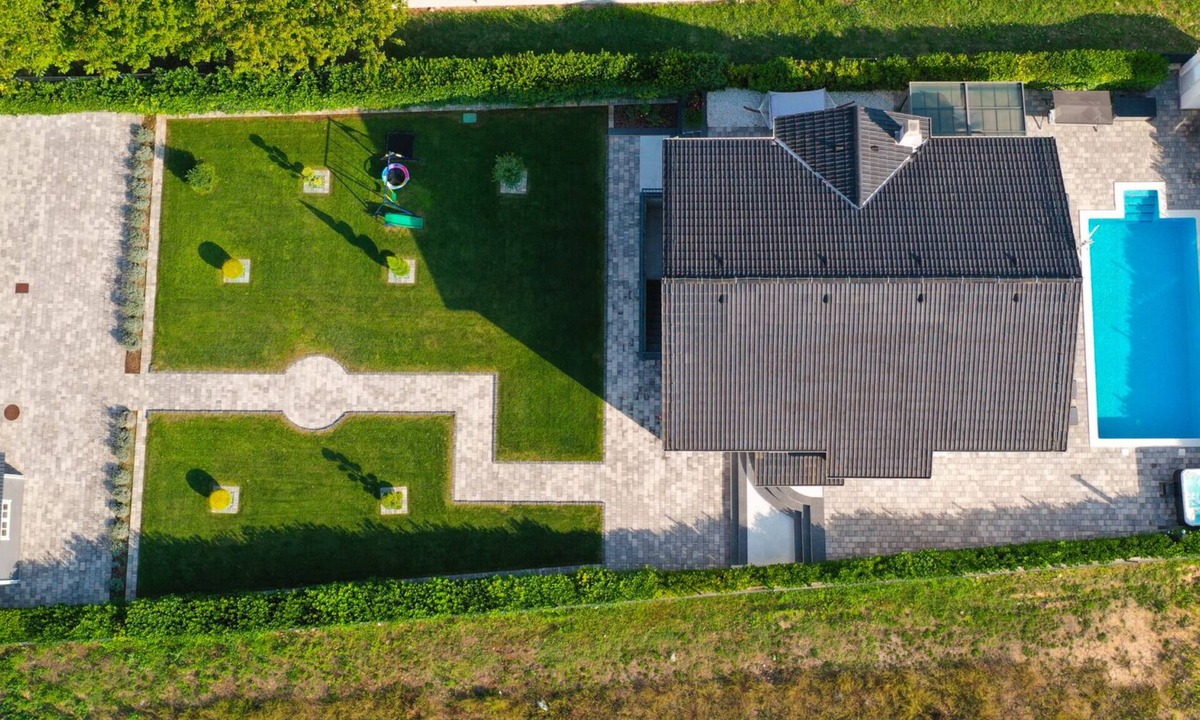 Trilj Villa | Villa Anteo-Split by Villas Guide