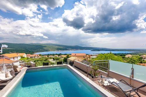 Kornic Villa | Villa Antonia