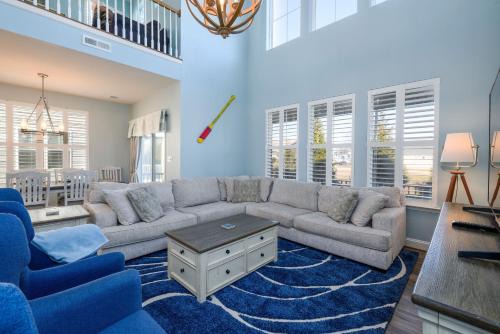Millville House | Villa at Greys Neck