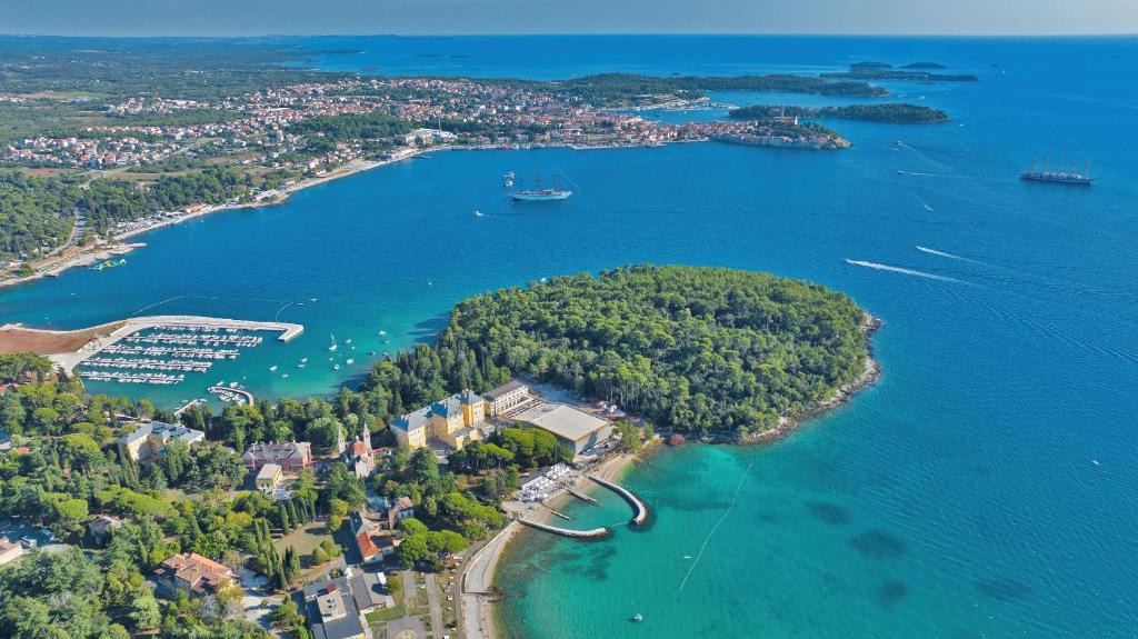 Borik Hotel | Villa Aurum Health & Climatotherapy Center