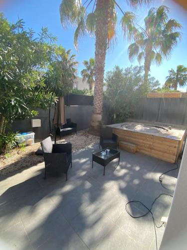 Beziers Villa | Villa avec jacuzzi - 3 chambres