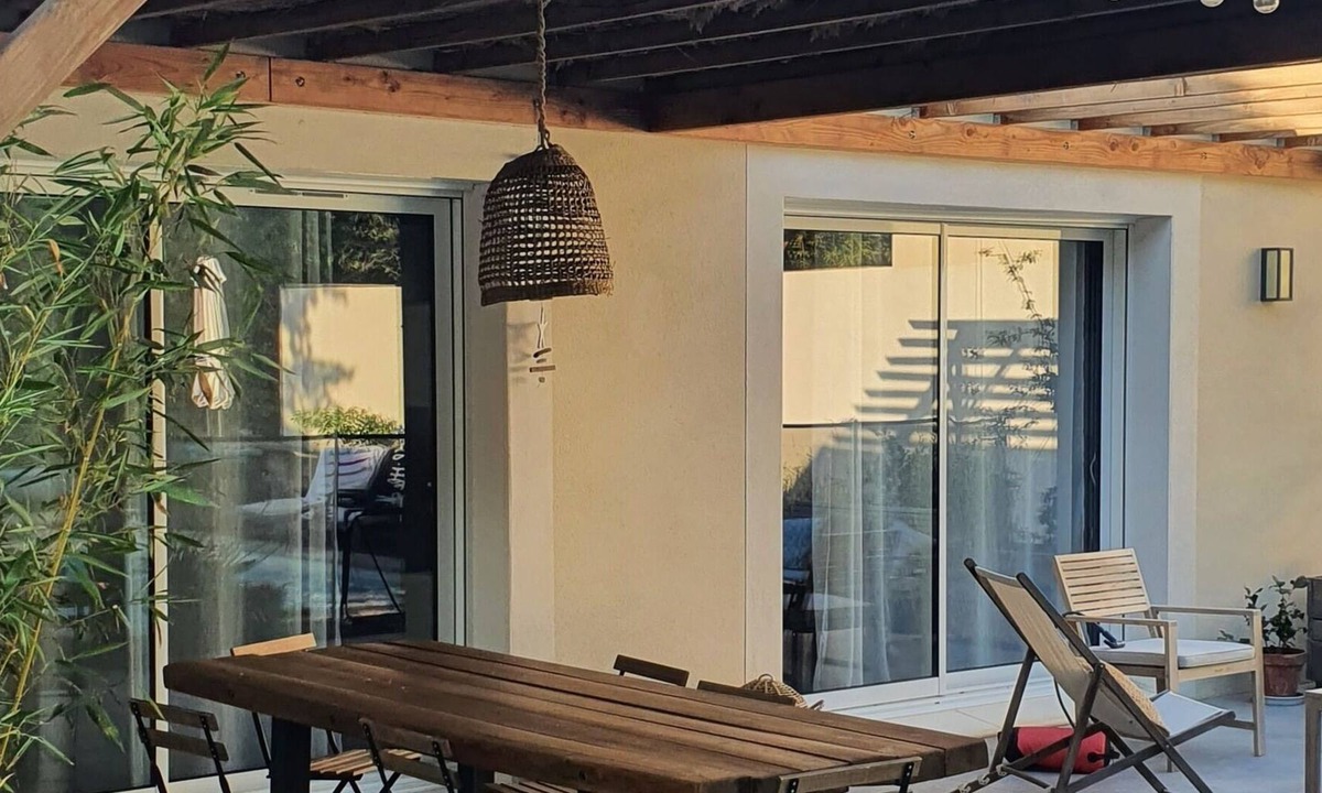 Bellegarde Villa | Villa Avec Piscine aux Pieds de la Pinède