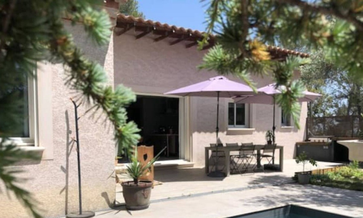 Langlade Villa | Villa Avec Piscine, Billard & Babyfoot
