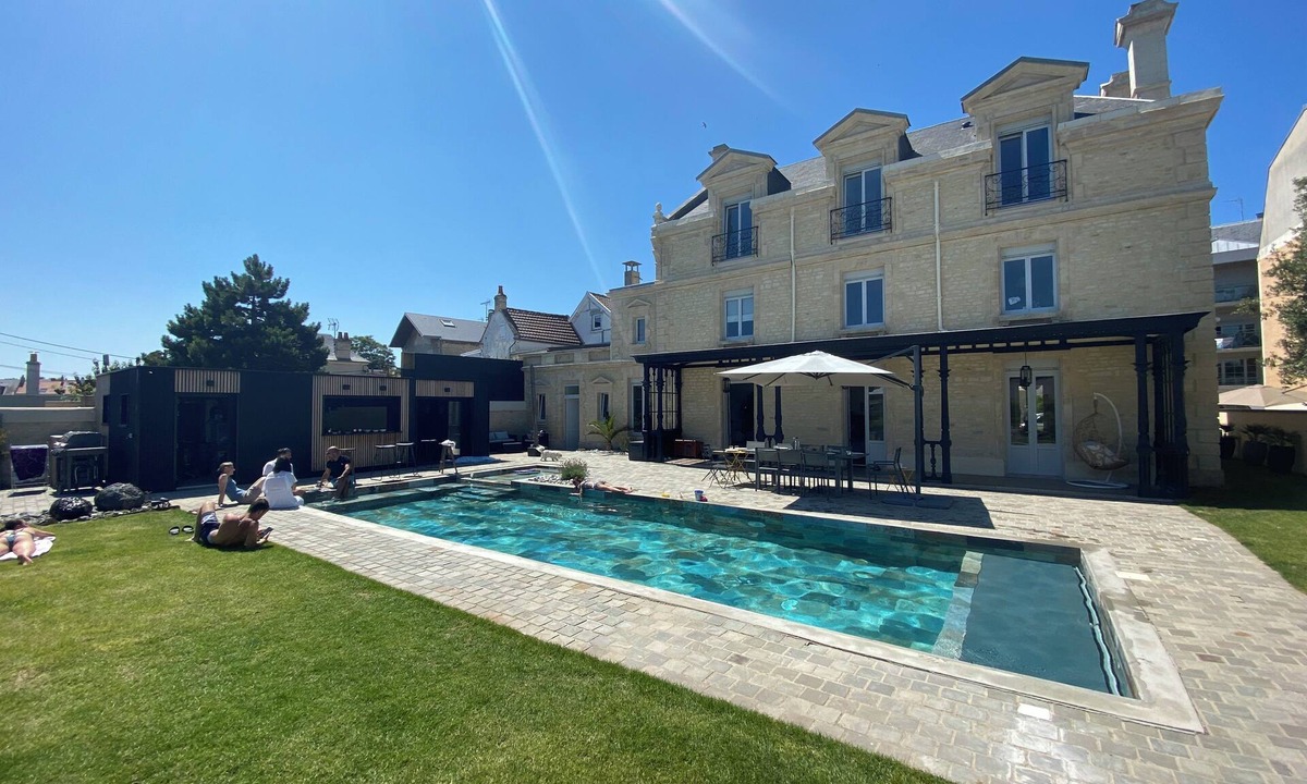 Lion-sur-Mer Villa | Villa, Avec Pisicne, à 100m de la Plage