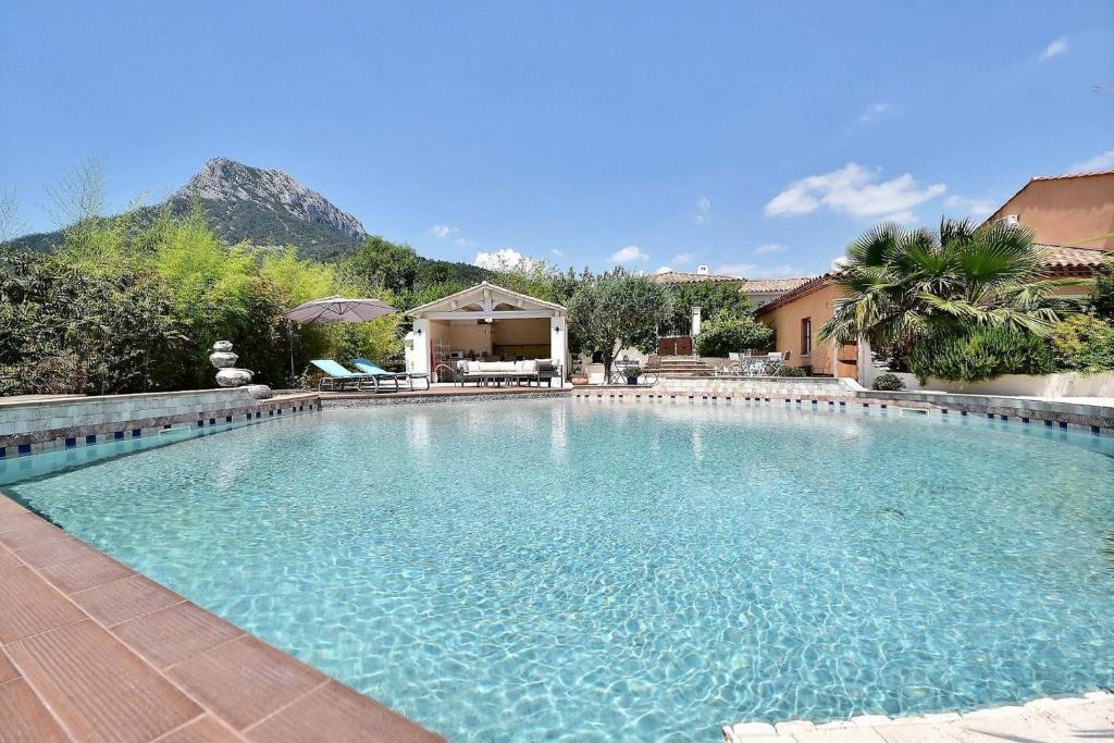 La Farlede Villa | Villa Avila