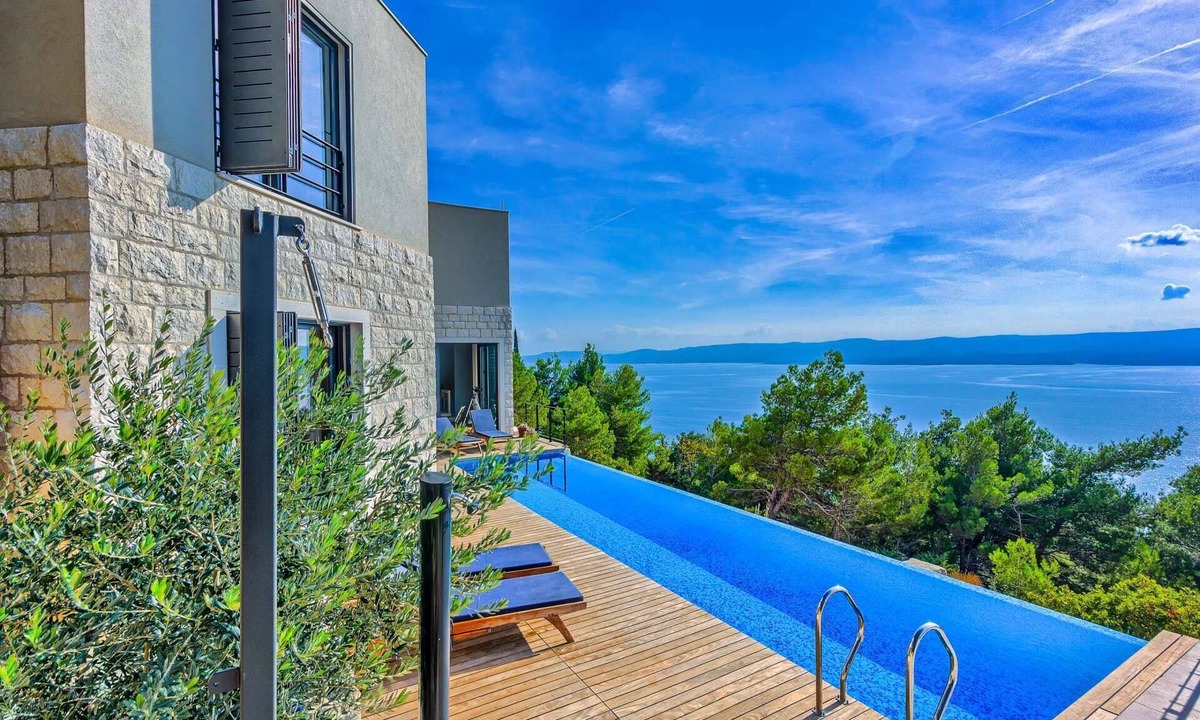 Mimice Villa | Villa Azul - Luxury Designer Villa, heated Pool, 4BR, SeaView