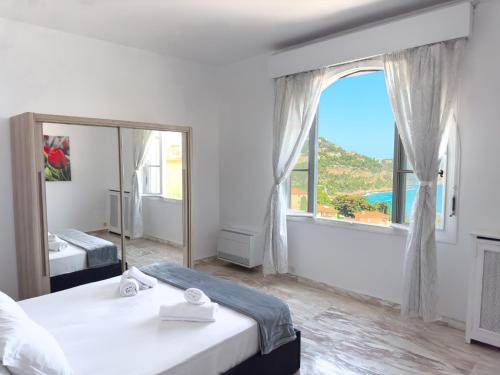 Roquebrune-Cap-Martin Villa | VILLA B-BARDOT Monaco Area, BnbRickeys