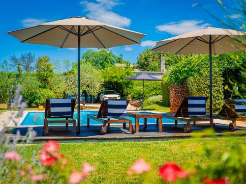 Mofardini Villa | Villa Benka, Istrian stone house