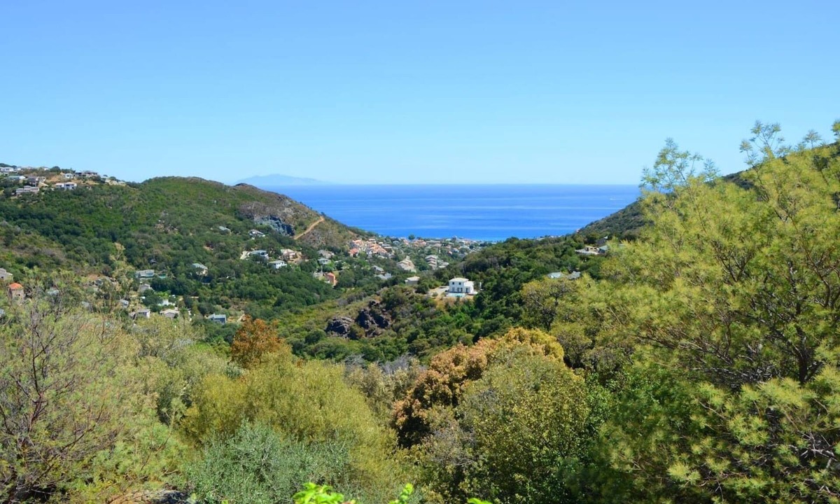 Figarella House | Villa between sea and mountains