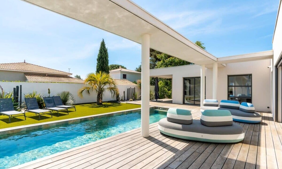 Le Grau-dʼAgde Villa | Villa Boston | Pool, Sauna, Walk to Beach