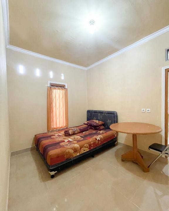 Kecamatan Lembar Bed & Breakfast | Villa Bougenville