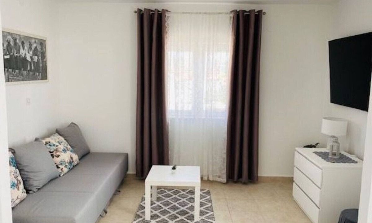 Cove Makarac (Milna) Villa | Villa Brazza - Two Bedroom Apartment 1