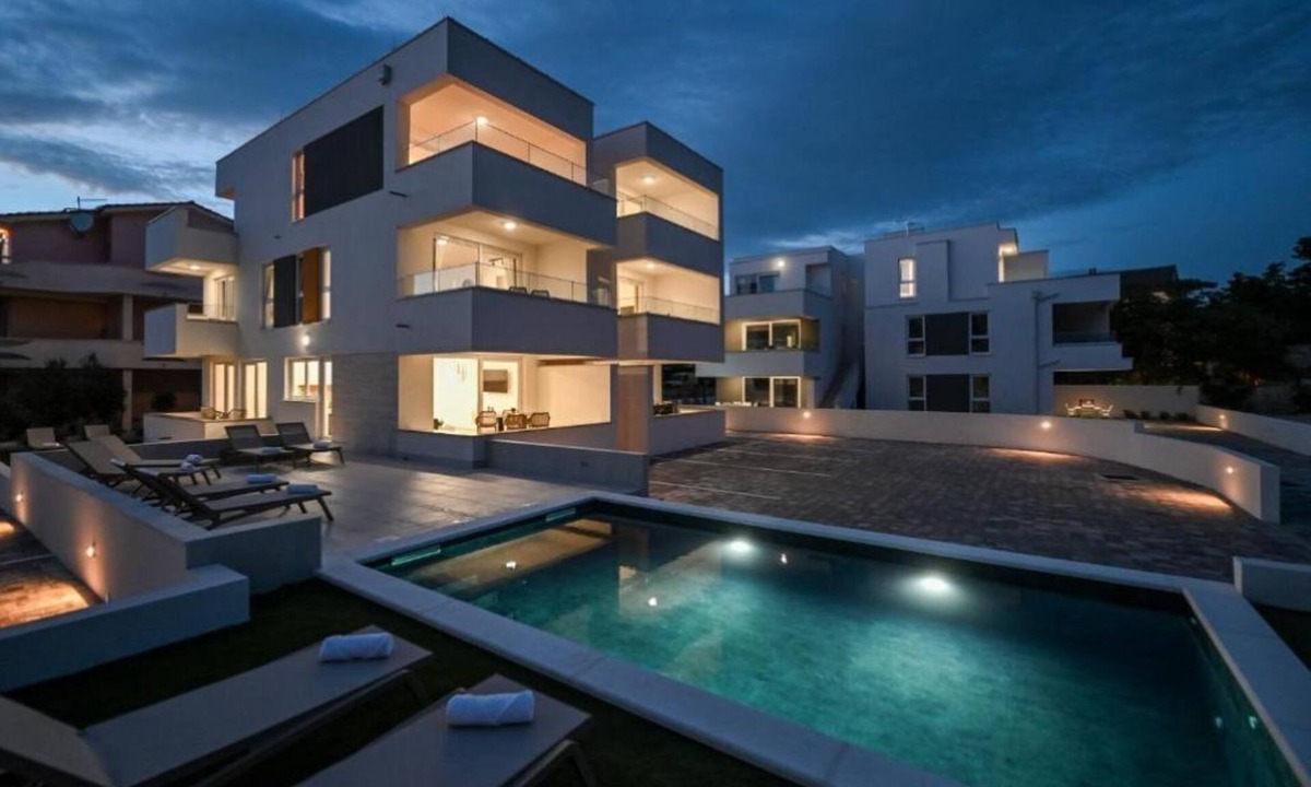 Zrce Villa | Villa Break B with a private pool for 37 people