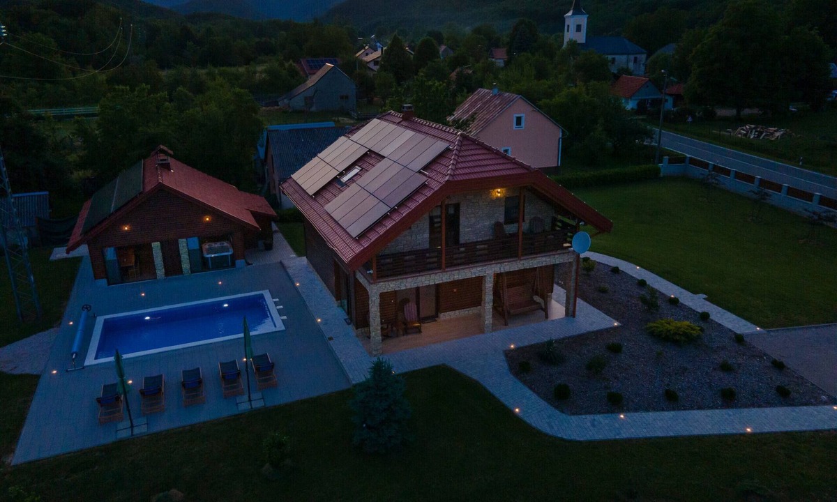 Brusane Villa | Villa Brusiana with heated pool