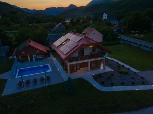 Brusane Villa | Villa Brusiana with heated pool