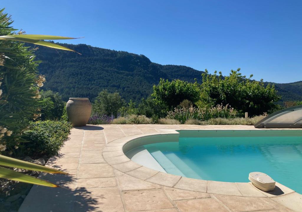 Vesseaux Bed & Breakfast | Villa Câline chambres d'hôtes