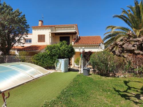 Saint-Genis Villa | Villa climatisée avec piscine privée et animaux acceptés - FR-1-776-133
