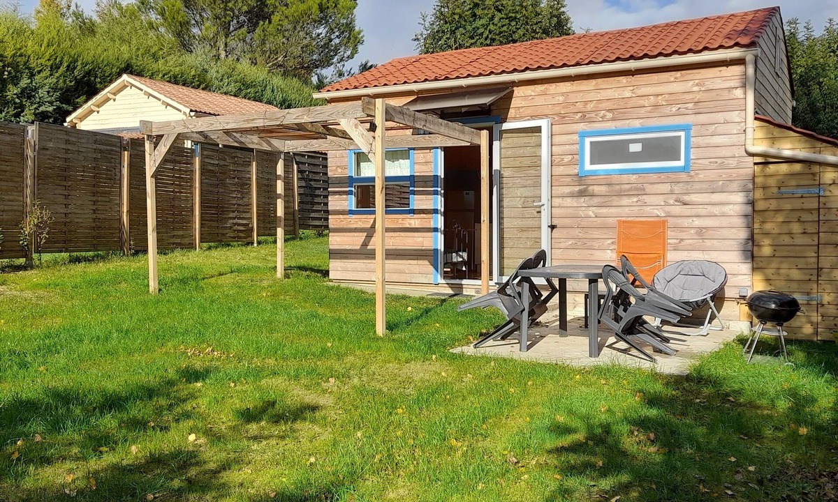 Saint-Paulet Ski Chalet | Villa Caline 3 Avec Jacuzzi et Jardin Privatif