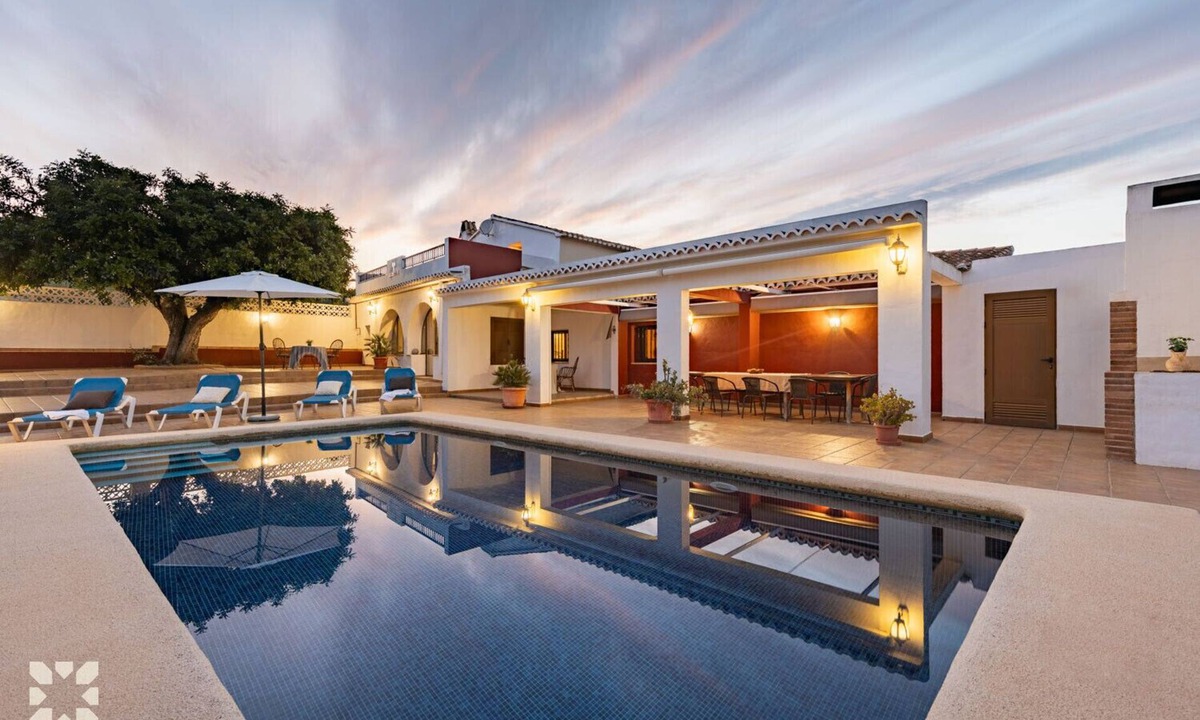 Teulada Villa | Villa CANELA by Abahana Villas