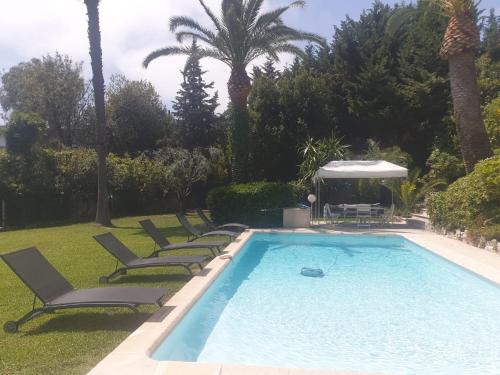 La Celle-sous-Gouzon Villa | Villa Cannes