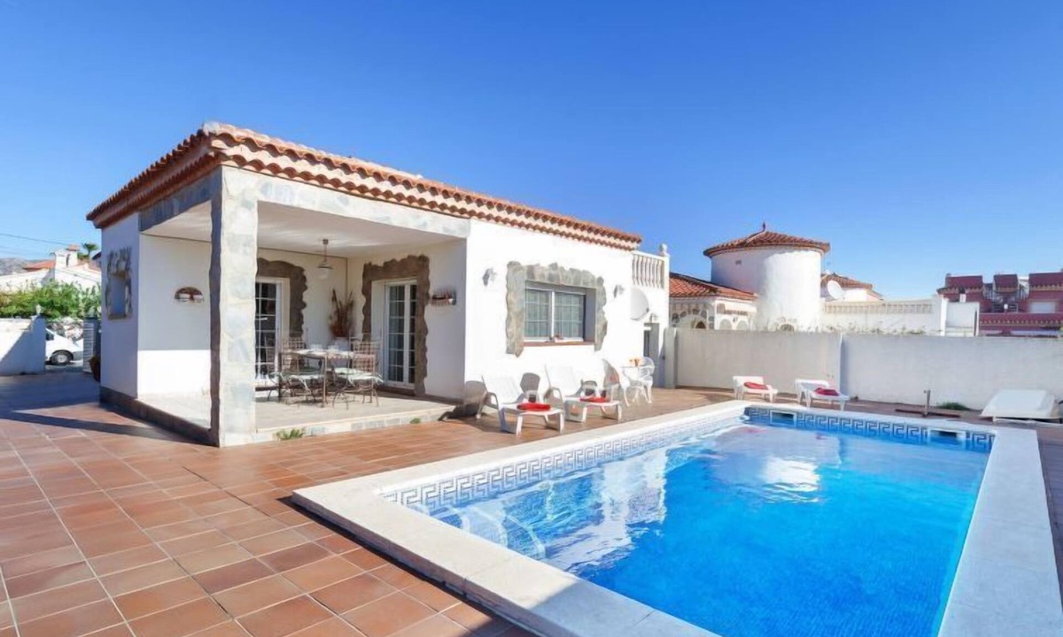Miami Platja House | Villa Capri by Interhome