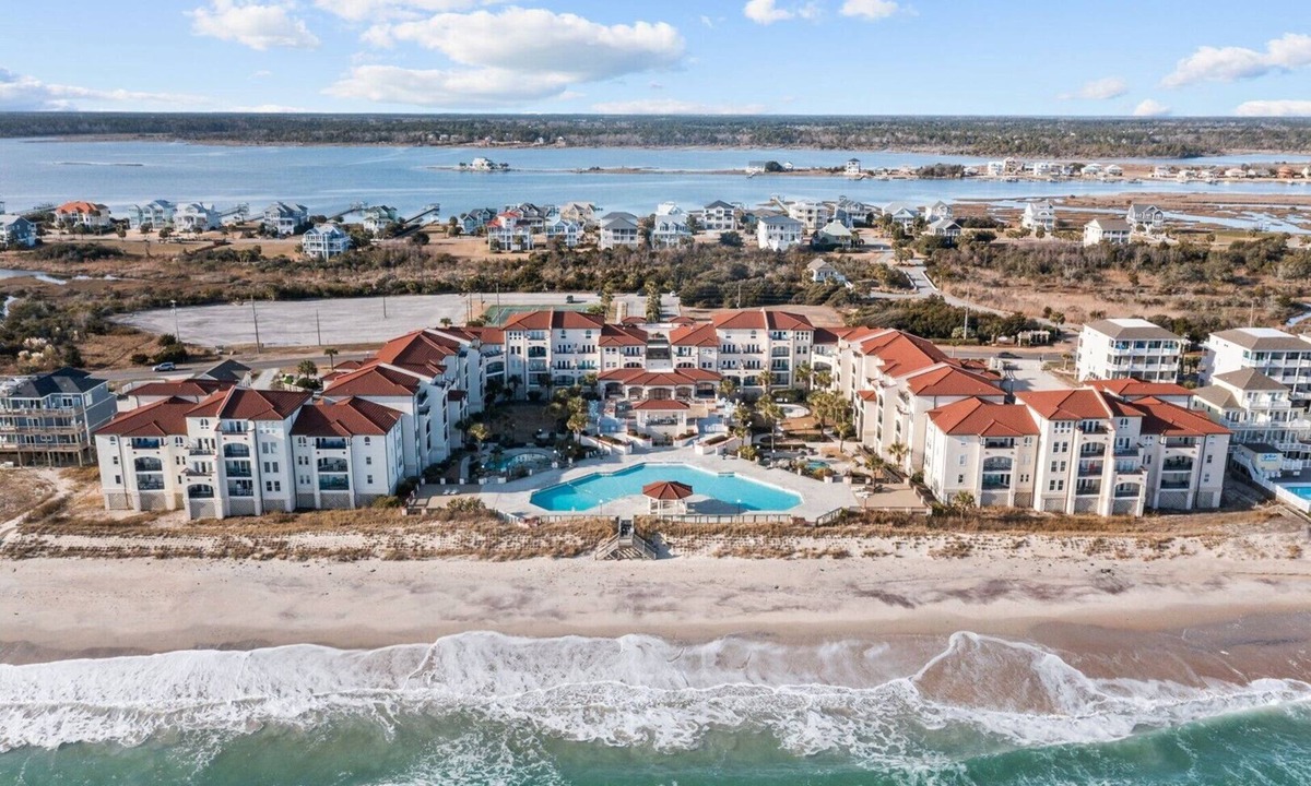 North Topsail Beach Resort | Villa Capriani 318 B