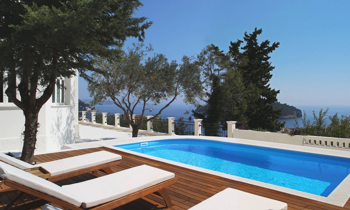 Dubrovnik Villa | Villa Captain's View is a Luxurious 5-bedroom villa in fabulous Dubrovnik