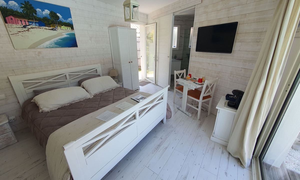Gujan-Mestras Bed & Breakfast | Villa Caraîbes