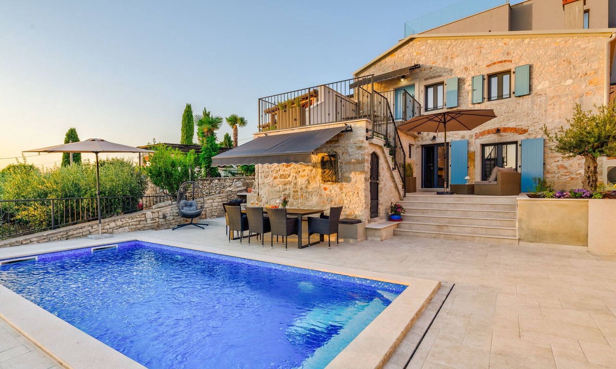 Mugeba Villa | Villa Casa Mar with pool in Porec ,Istria