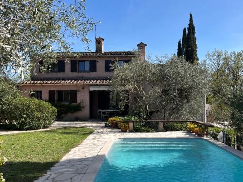 Saint-Paul-en-Foret House | Villa Cazat Rozat